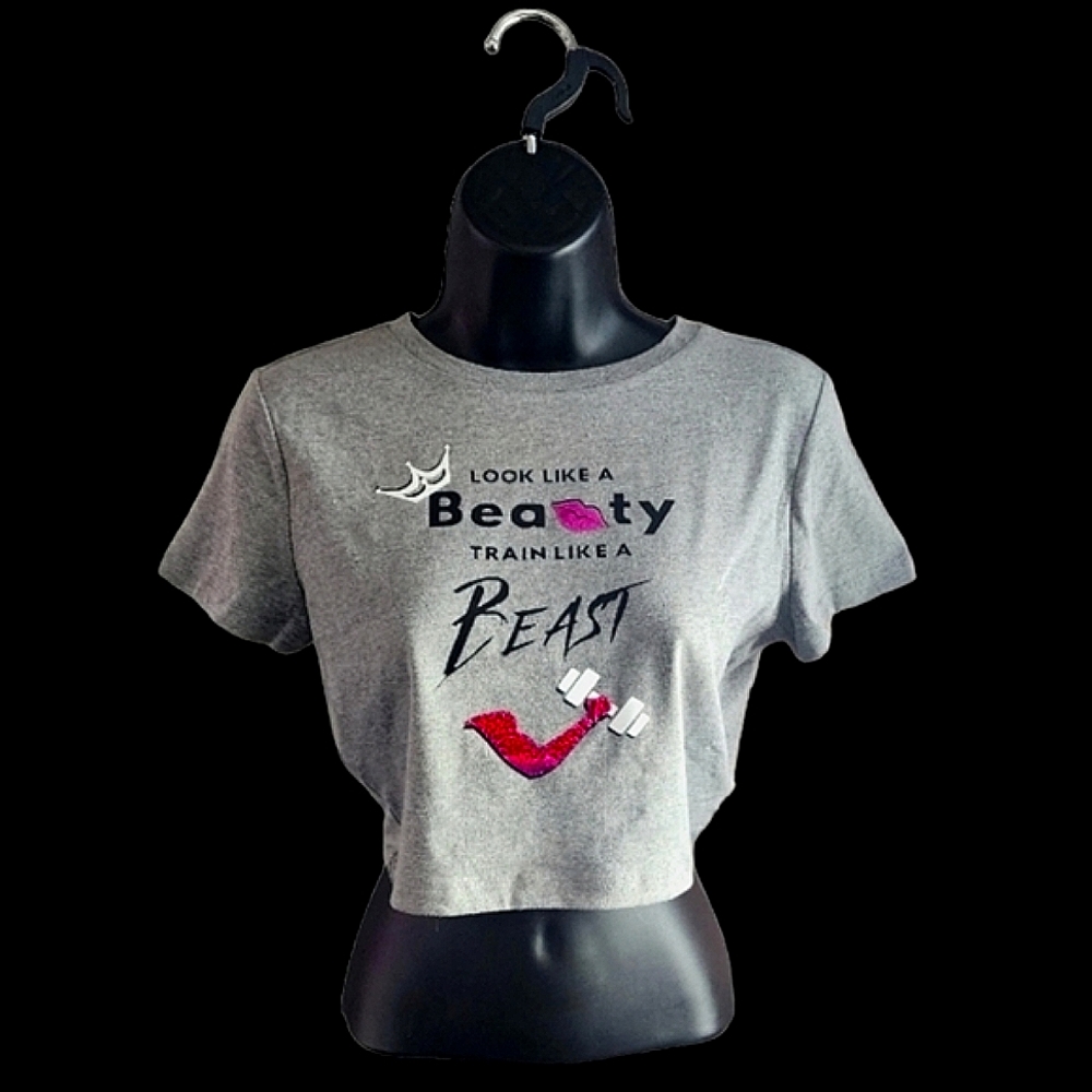 "LOOK LIKE A BEAUTY TRAIN LIKE A BEAST" Cropped T-Shirt